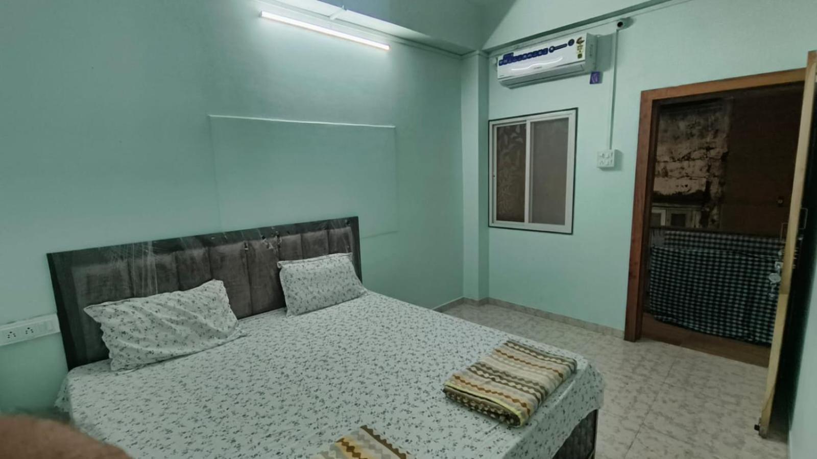 Nain Guest House Удджайн Экстерьер фото